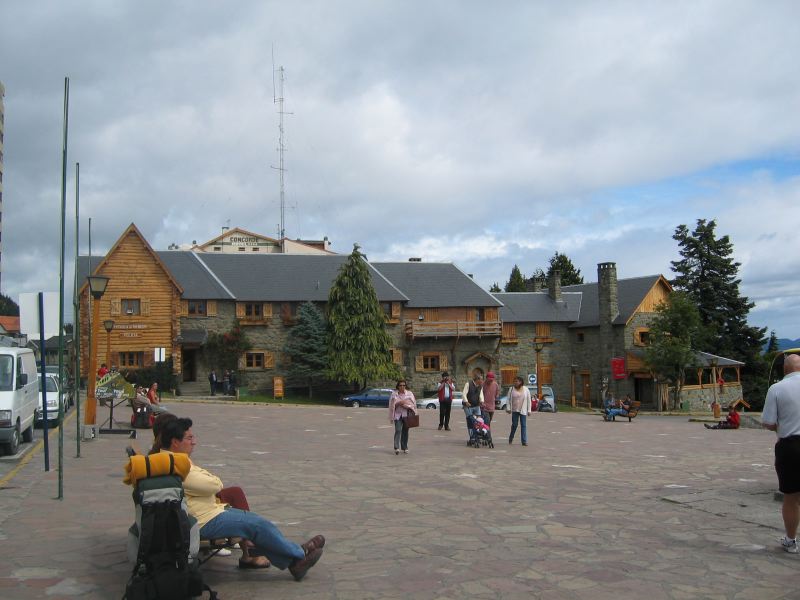 114.arg.bariloche.plaza.2